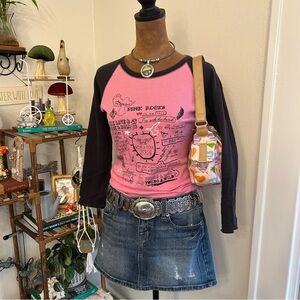 Victoria’s Secret PINK waffle knit pink & black rock themed w raglan sleeve top
